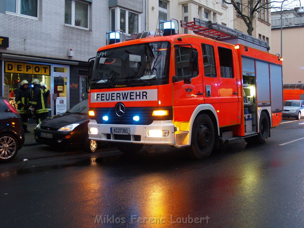 Brand Koeln Ehrenfeld  Venloerstr    P067.JPG